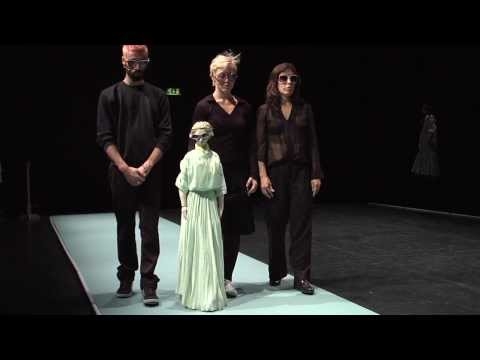 Ulrike Quade en Nicole Beutler - Antigone, woe 10 oktober 2012 bij Cool kunst en cultuur
